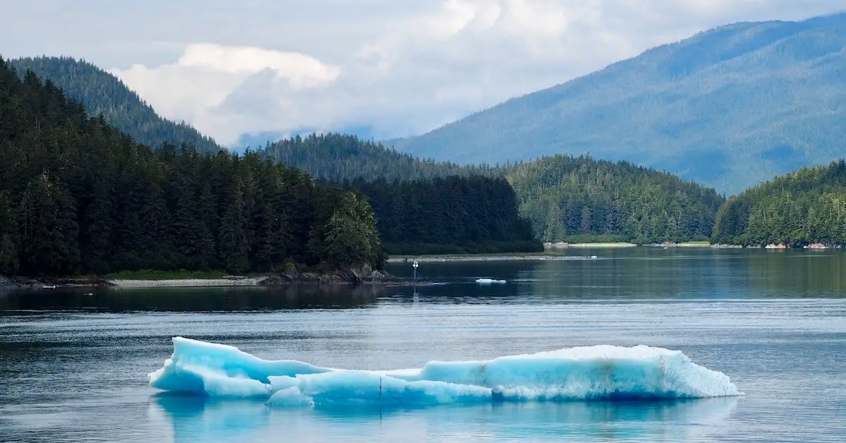 best time to cruise alaska