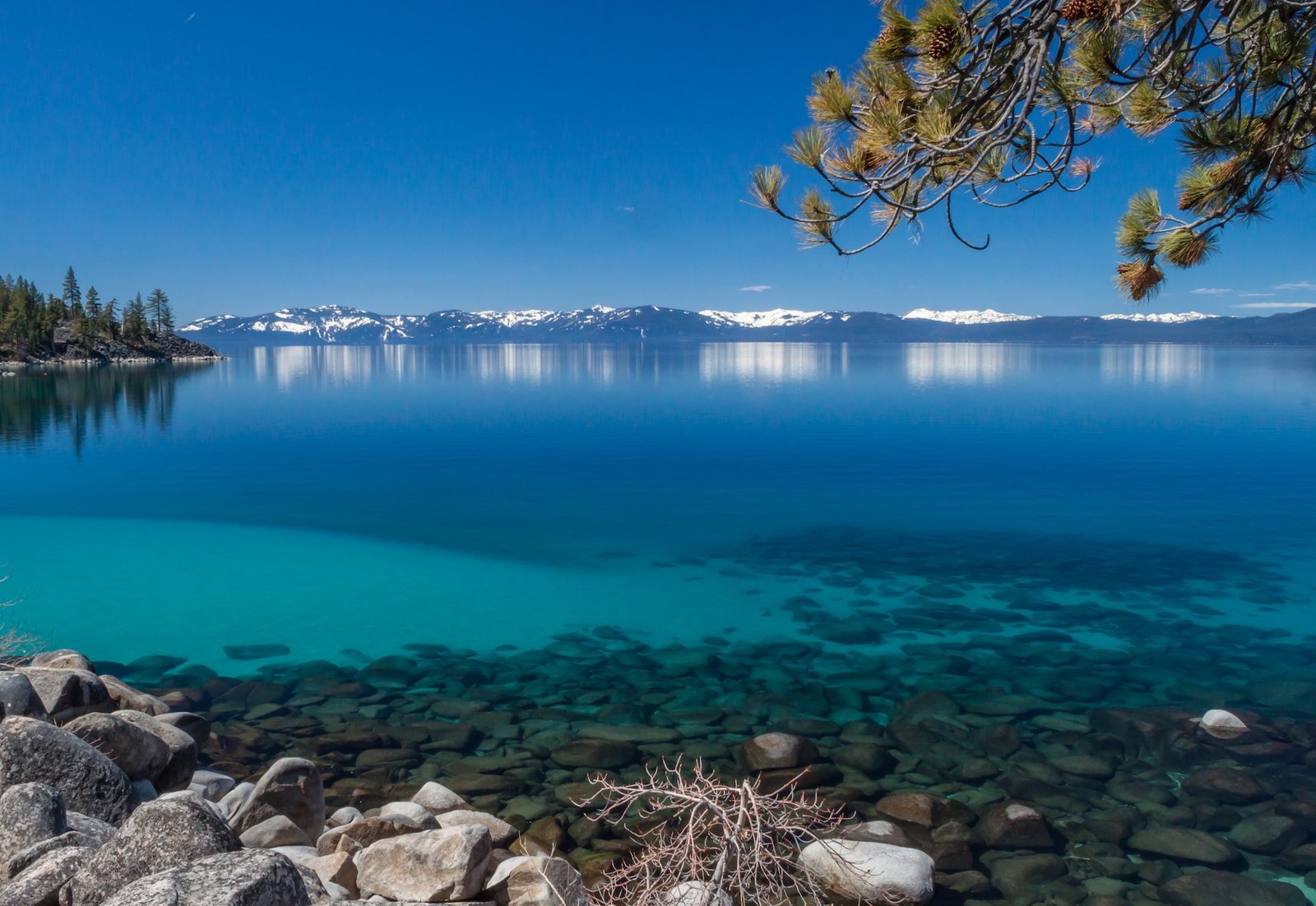 best time to visit lake tahoe